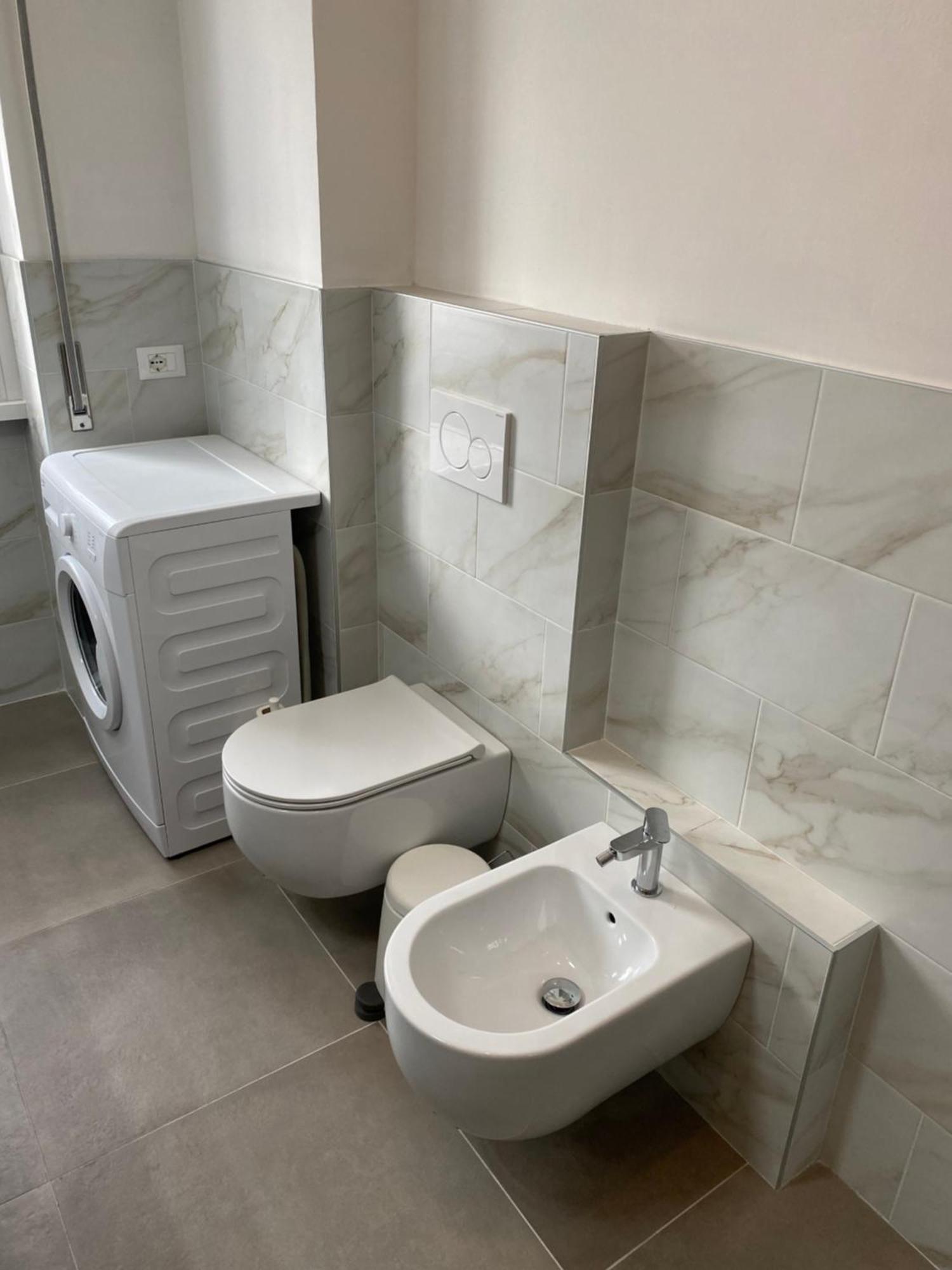 Cozy Lake Como Apartments 발마드레라 외부 사진
